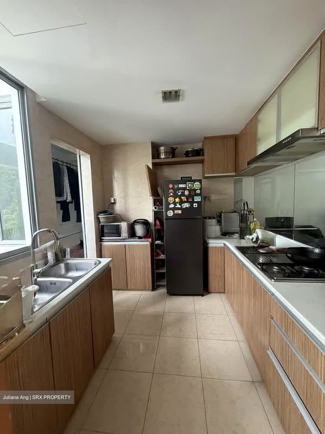 The Lakeshore (D22), Condominium #553544021